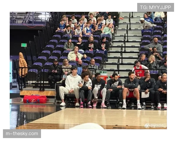 费城人队哈珀因跑垒轻微拉伤,预计缺席三到五个比赛日